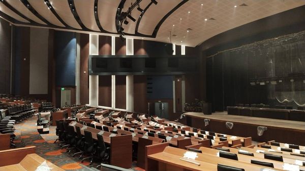 45155988_2031360796920724_268248560498114560_n